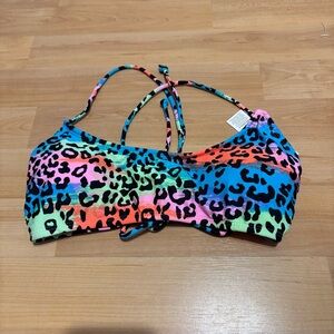 New Leopard Print Junior’s Swim Top Medium